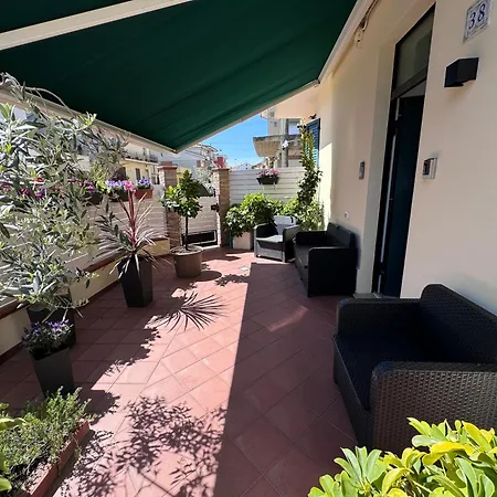 Residenza Nonno Mella 招待所