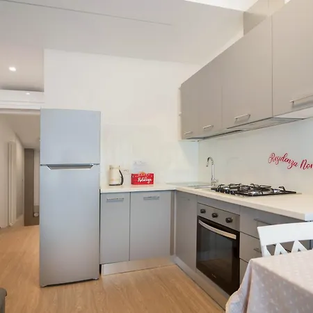 Residenza Nonno Mella 招待所 4*