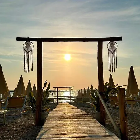 Residenza Nonno Mella Porto SantʼElpidio